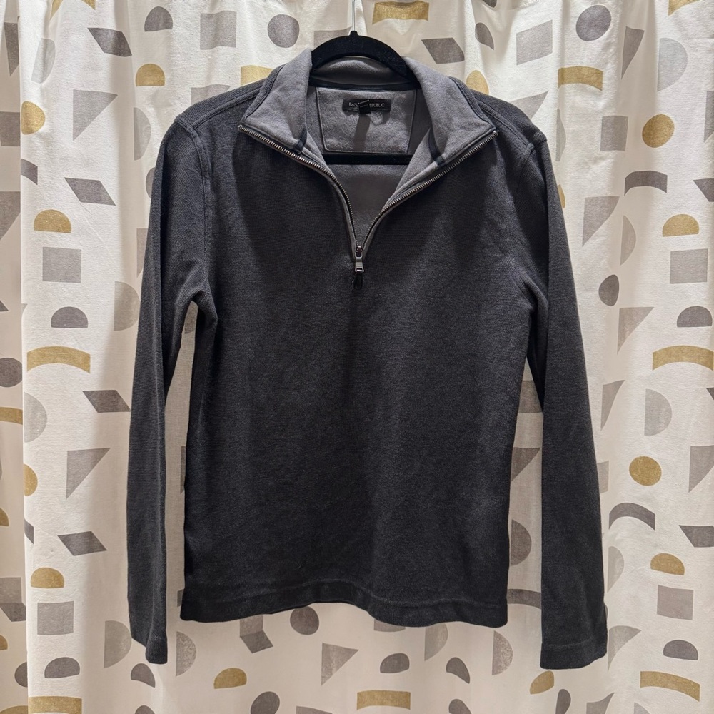 Banana Republic Men's Dark Gray Zip-Up Sweater